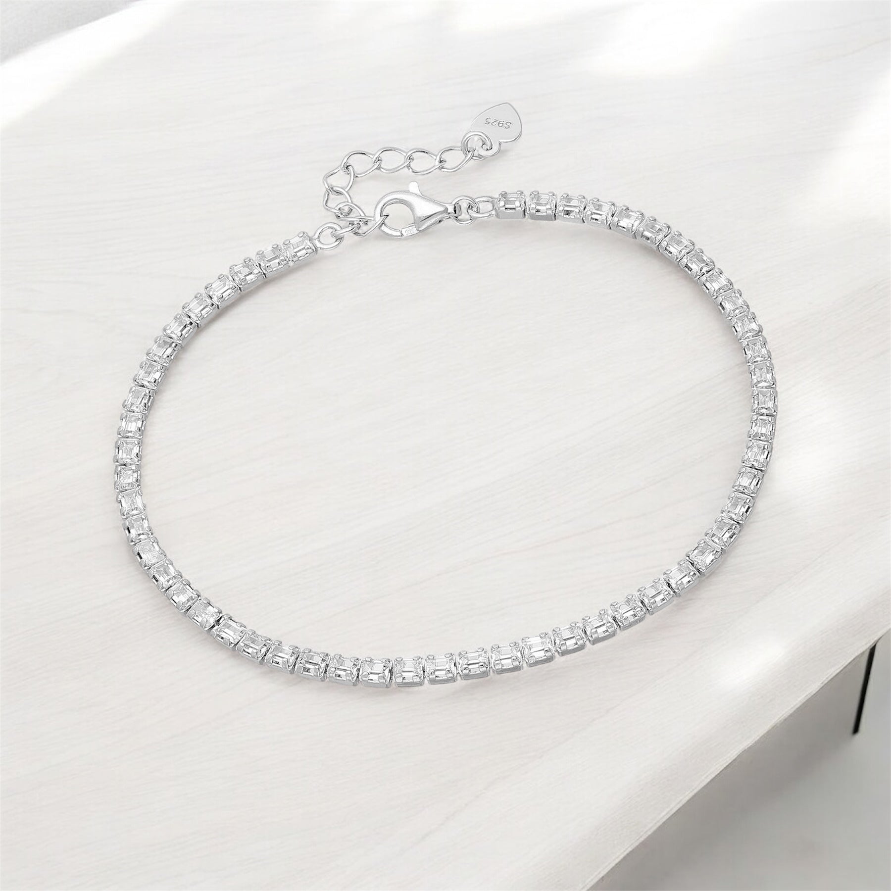 сребърна гривна