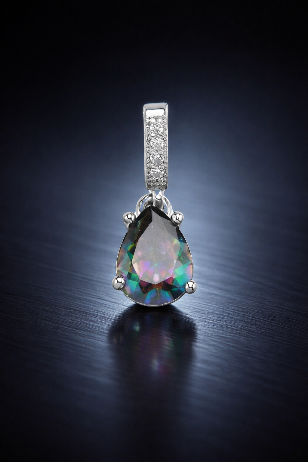 Сребърна висулка „Мистичен топаз“ - BS SILVER JEWELLERY