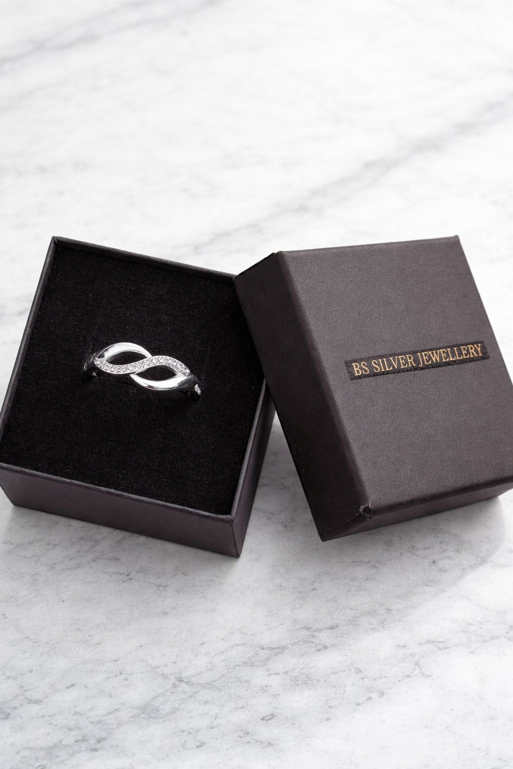 Сребърен пръстен в подаръчна кутия | BS SILVER JEWELLERY